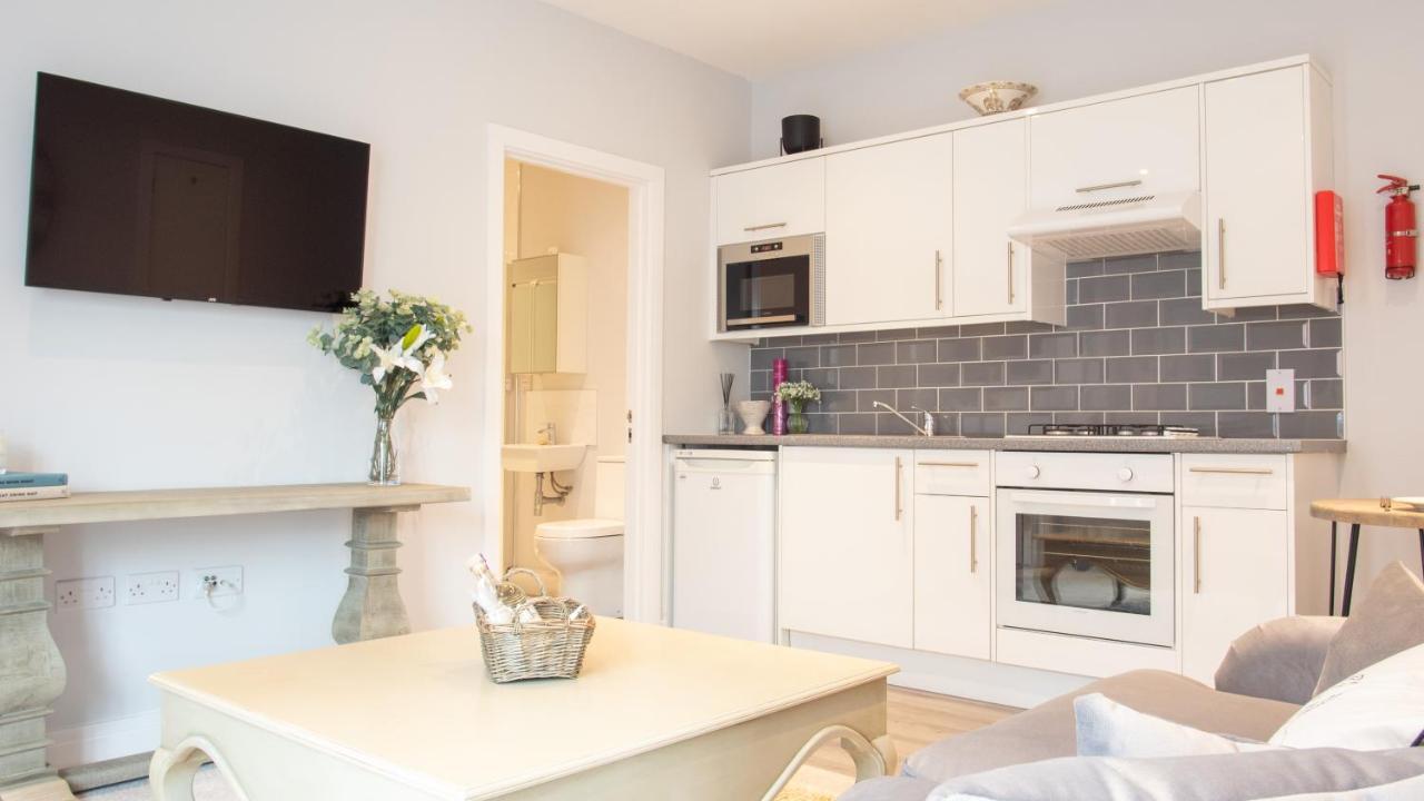 Modern Apartment With Free Parking And Wifi Stratford-upon-Avon Zewnętrze zdjęcie