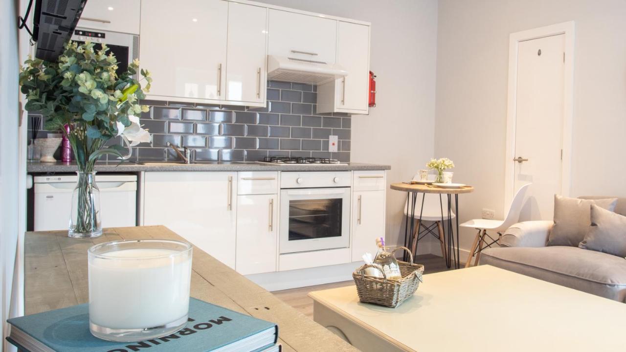 Modern Apartment With Free Parking And Wifi Stratford-upon-Avon Zewnętrze zdjęcie